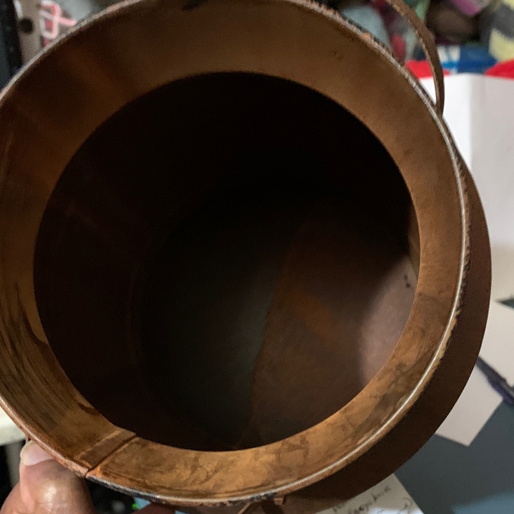 Rustic Brown Metal Milk Canister with Star Design - Picture 5 of 7